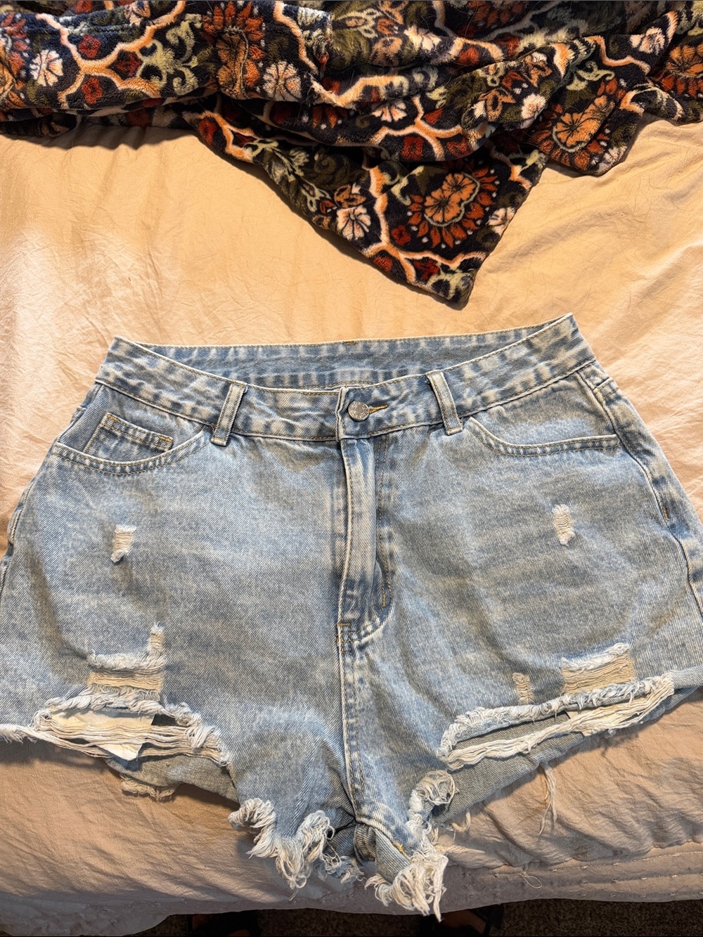 SHEIN Light Blue Distressed Denim Shorts
